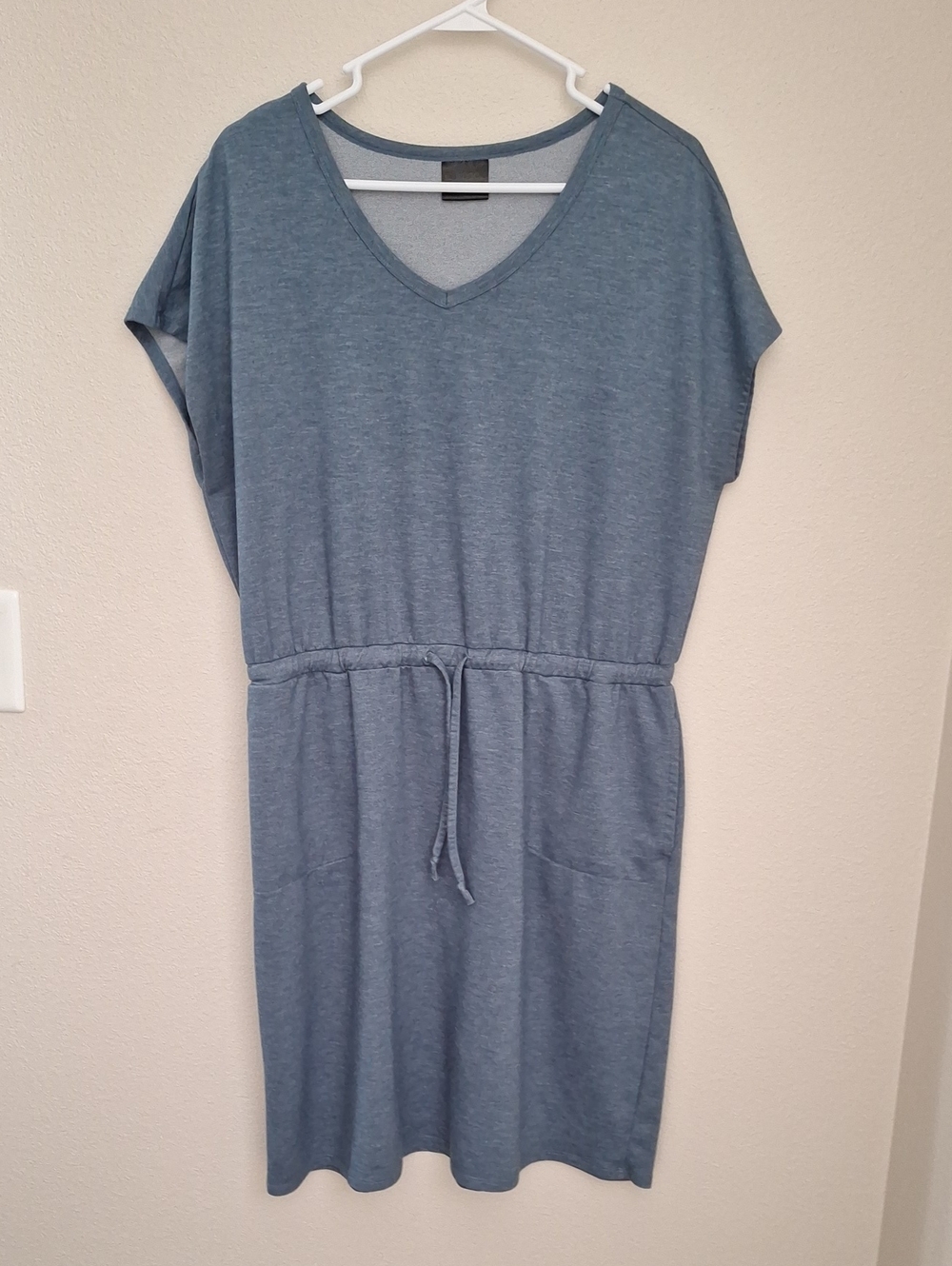 BE COOL Heathered Blue Drawstring Midi Dress